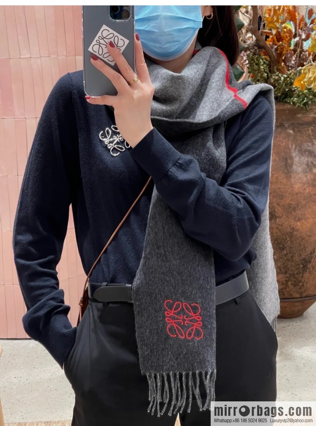 LOEWE Luo Yiwei cashmere men's and women's same scarf
