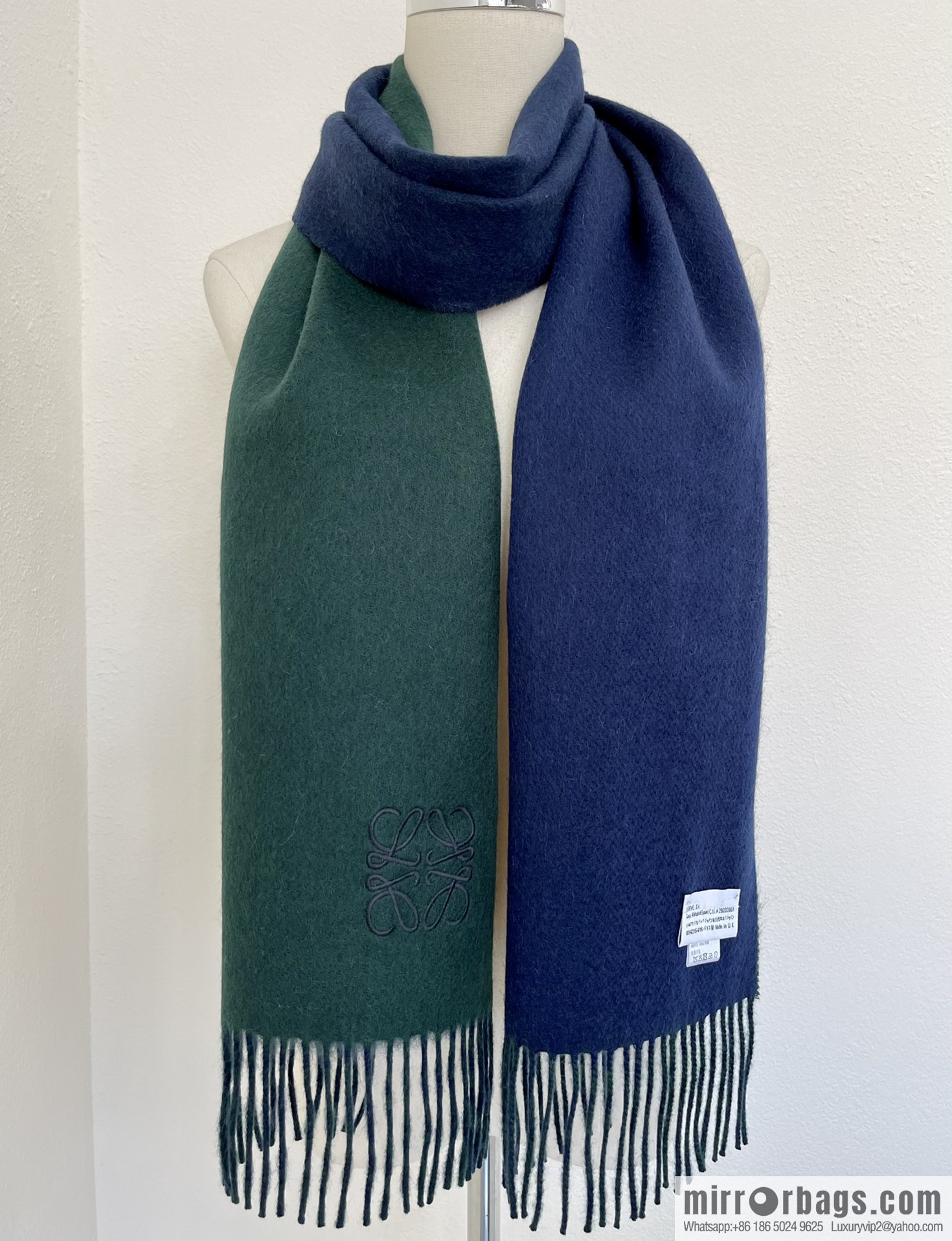 LOEWE Luo Yiwei cashmere men's and women's same scarf