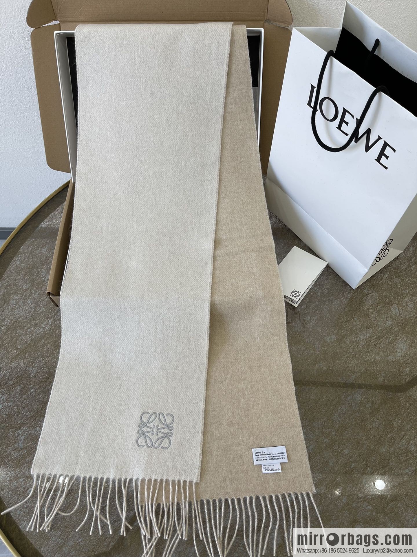 LOEWE Luo Yiwei cashmere men's and women's same scarf
