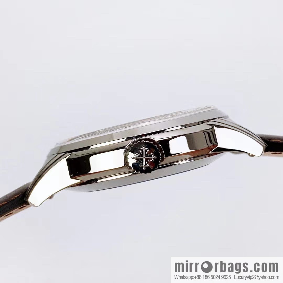 Patek Philippe 5320G-001 Super Complication Timepiece Diameter 40mm