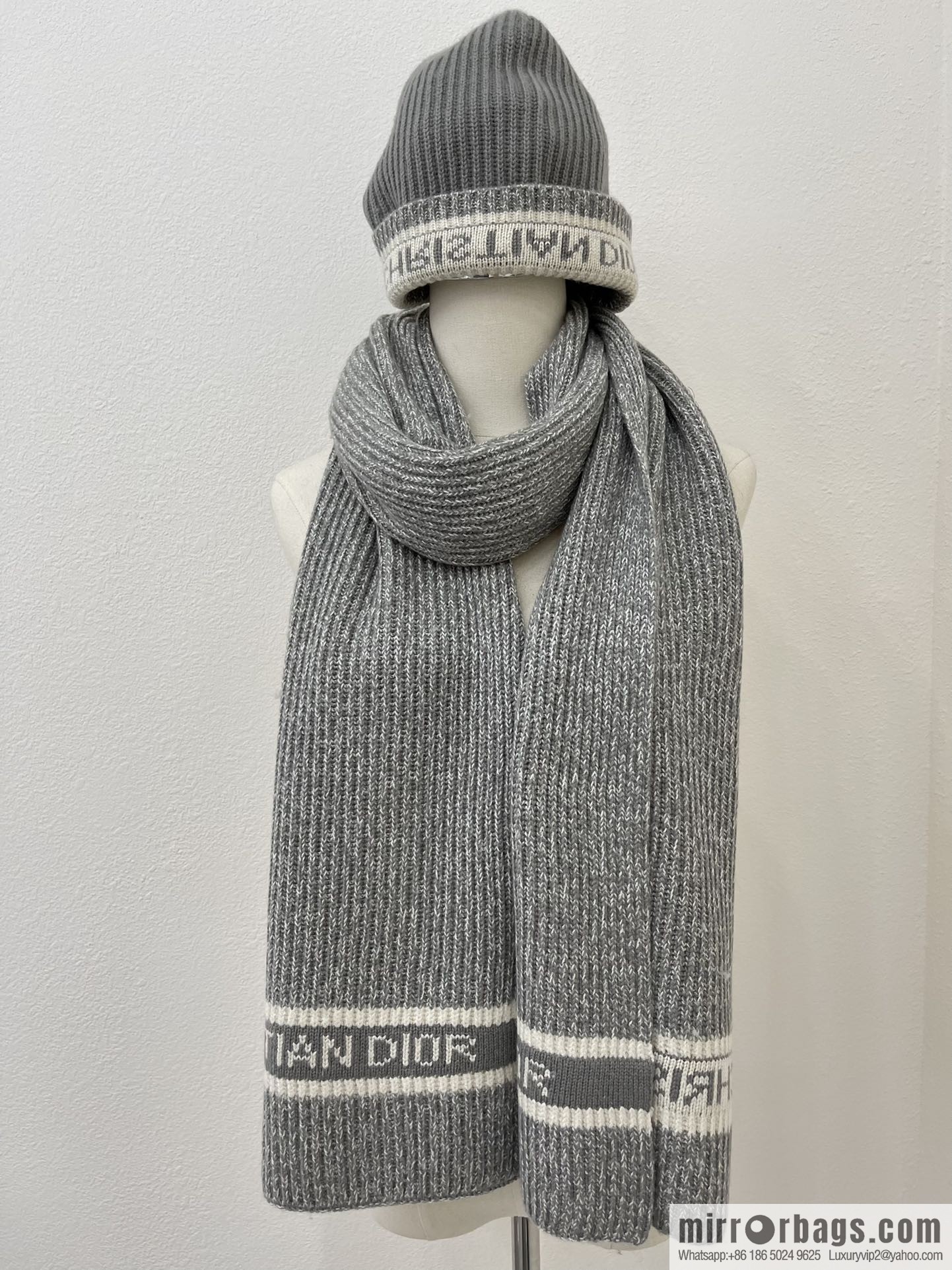 (Set) Dior Rock Grey • D-White Scarf 05DWI314I007_C540