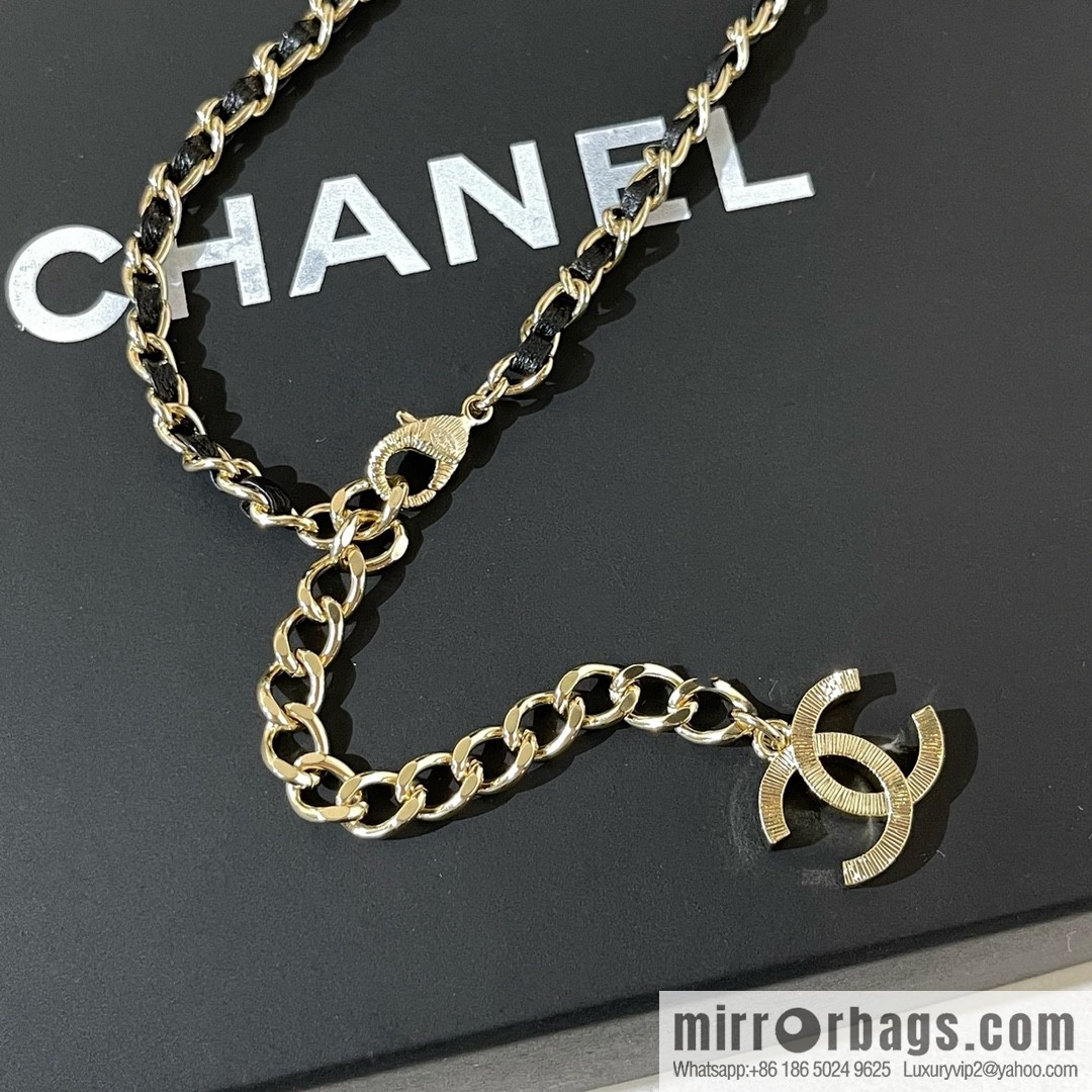 2021 new Chanel double c peach heart black leather rope necklace