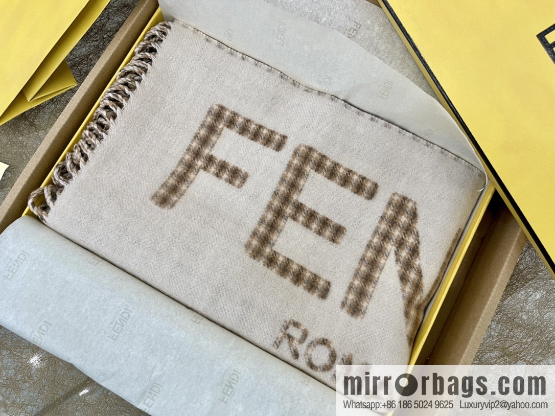 FENDI Fendi Roman plaid double-sided towel