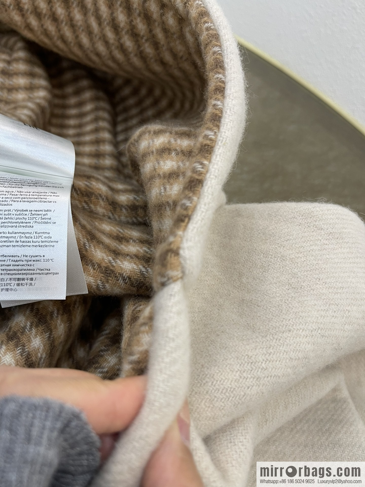 Fendi cream wool and cashmere cape FXX722AHR1F0QF7