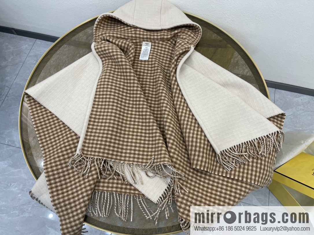 Fendi cream wool and cashmere cape FXX722AHR1F0QF7