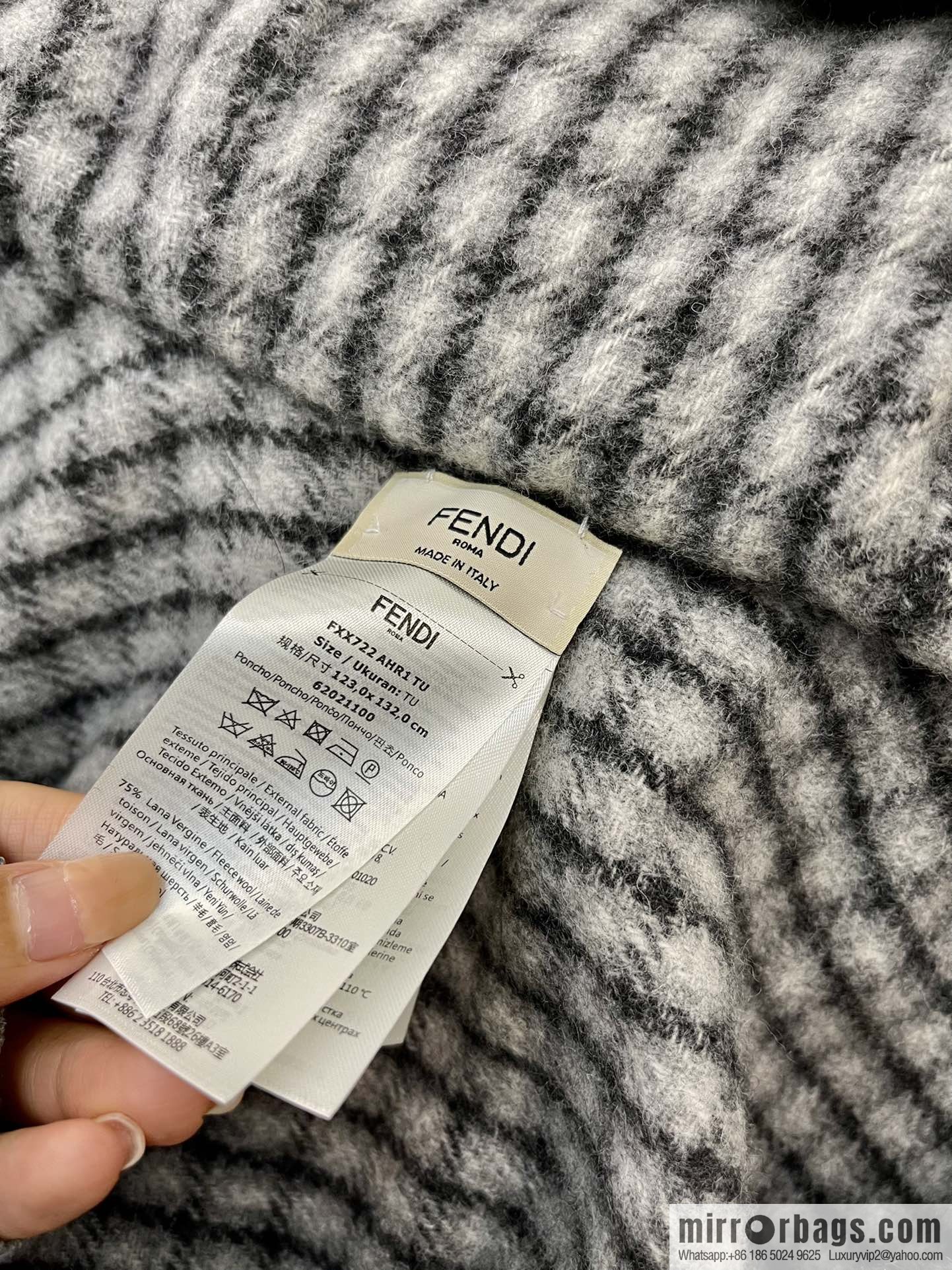 Fendi cream wool and cashmere cape FXX722AHR1F0QF7