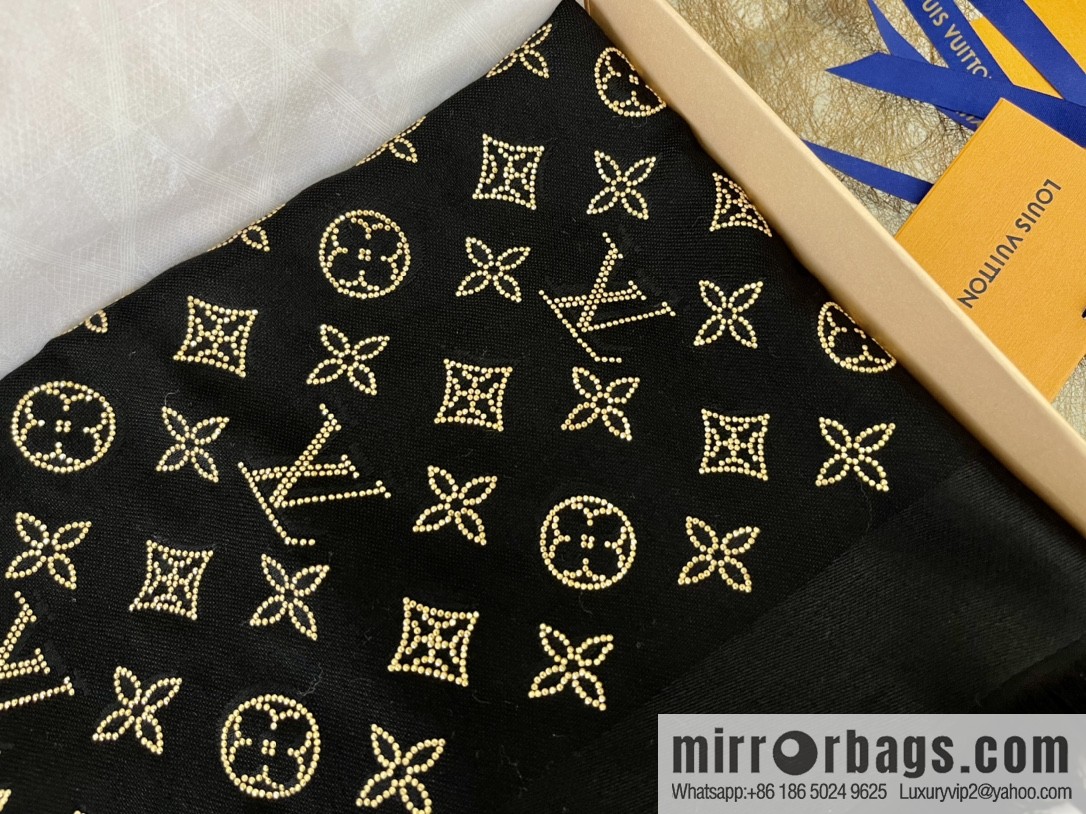 LV Louis Vuitton silk and wool blend shawl M76641 M70670