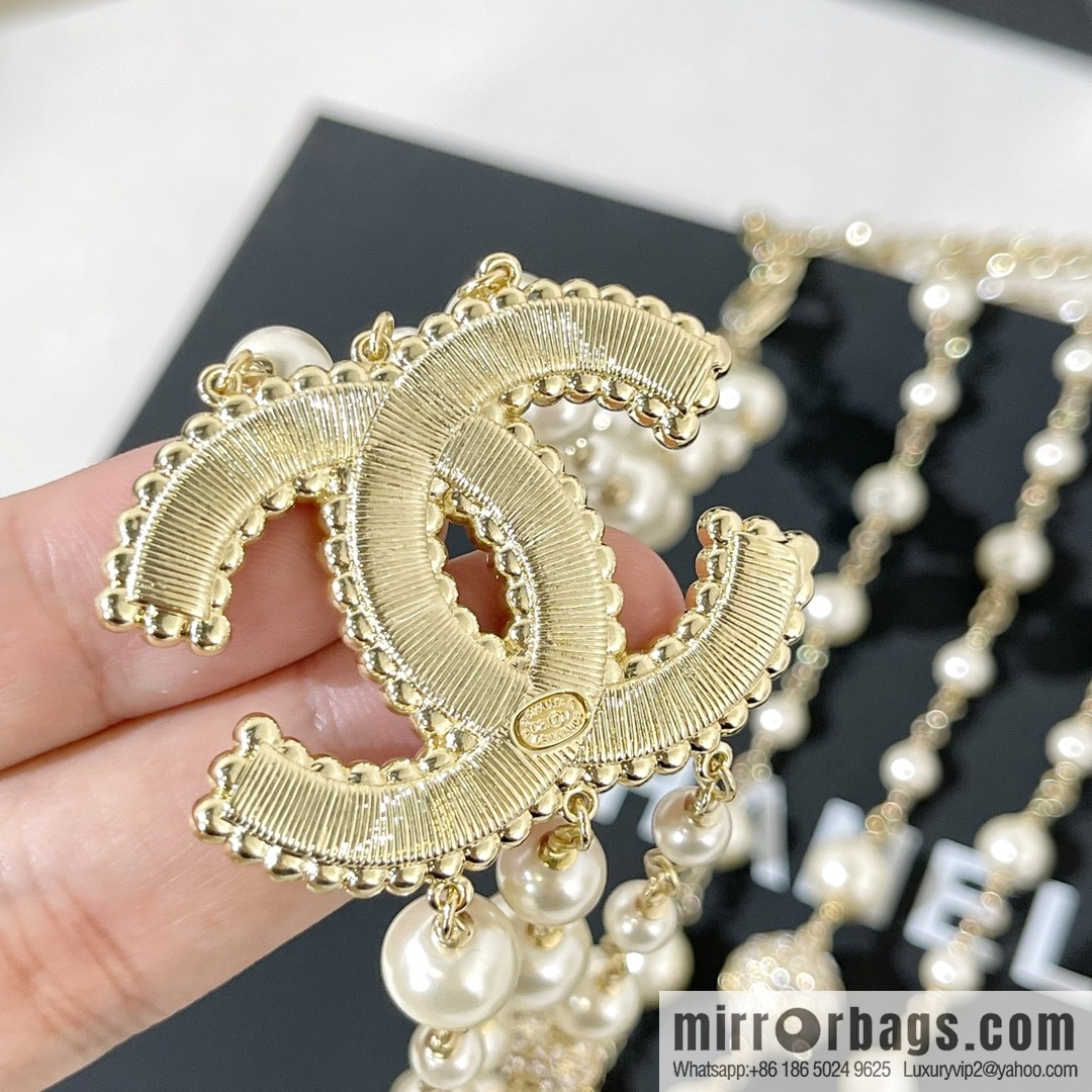 New ☑️ Chanel double c three-layer pearl sweater chain necklace