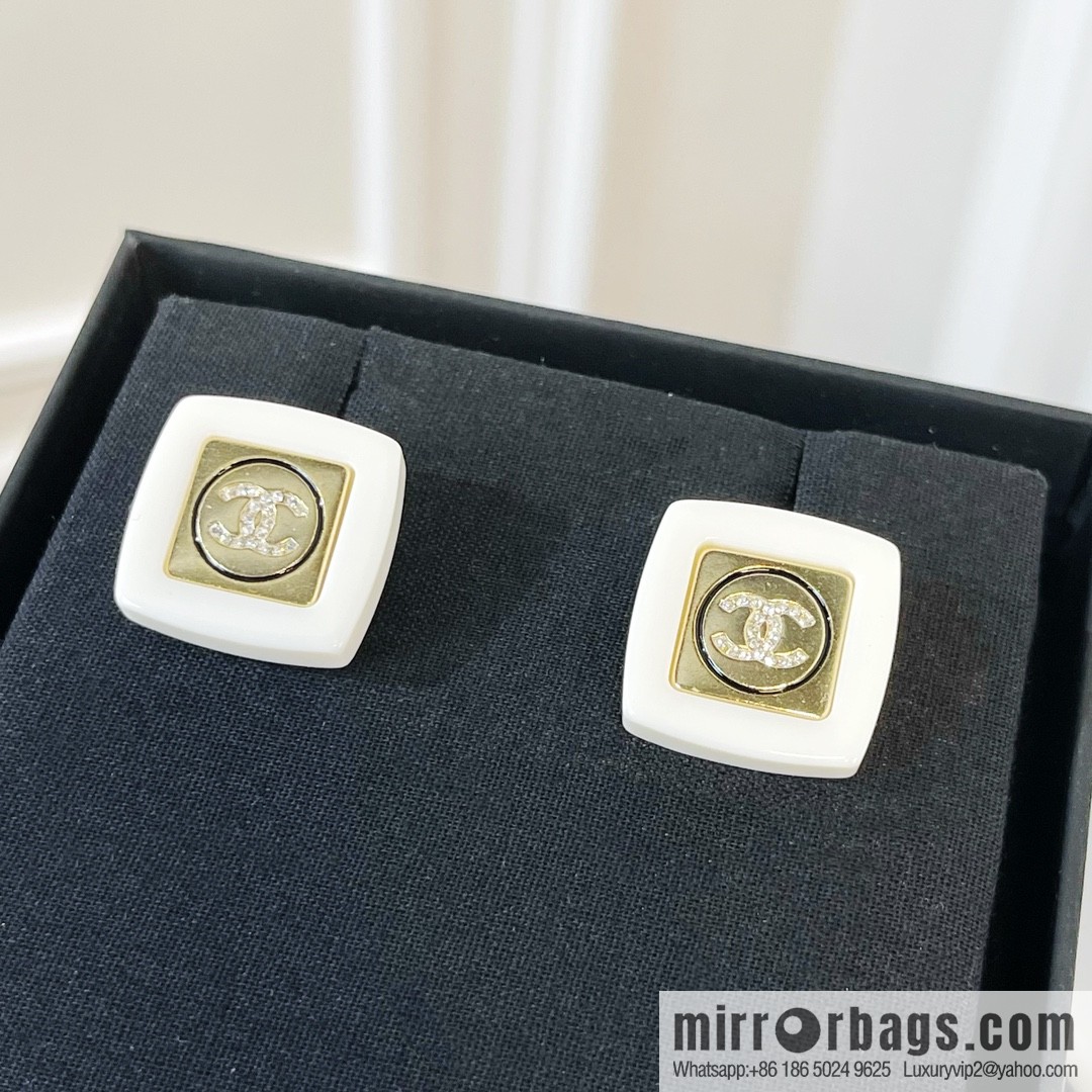 New ☑️ Chanel double c square stud earrings