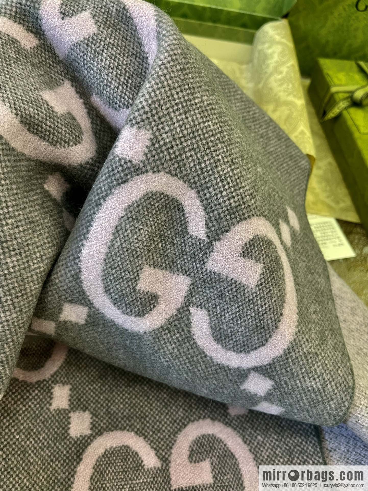 GUCCI Gucci GG pattern fringed detail pure cashmere scarf 674275