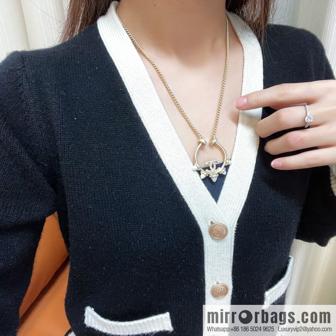New ☑️ Chanel Double C Conical Pearl Necklace