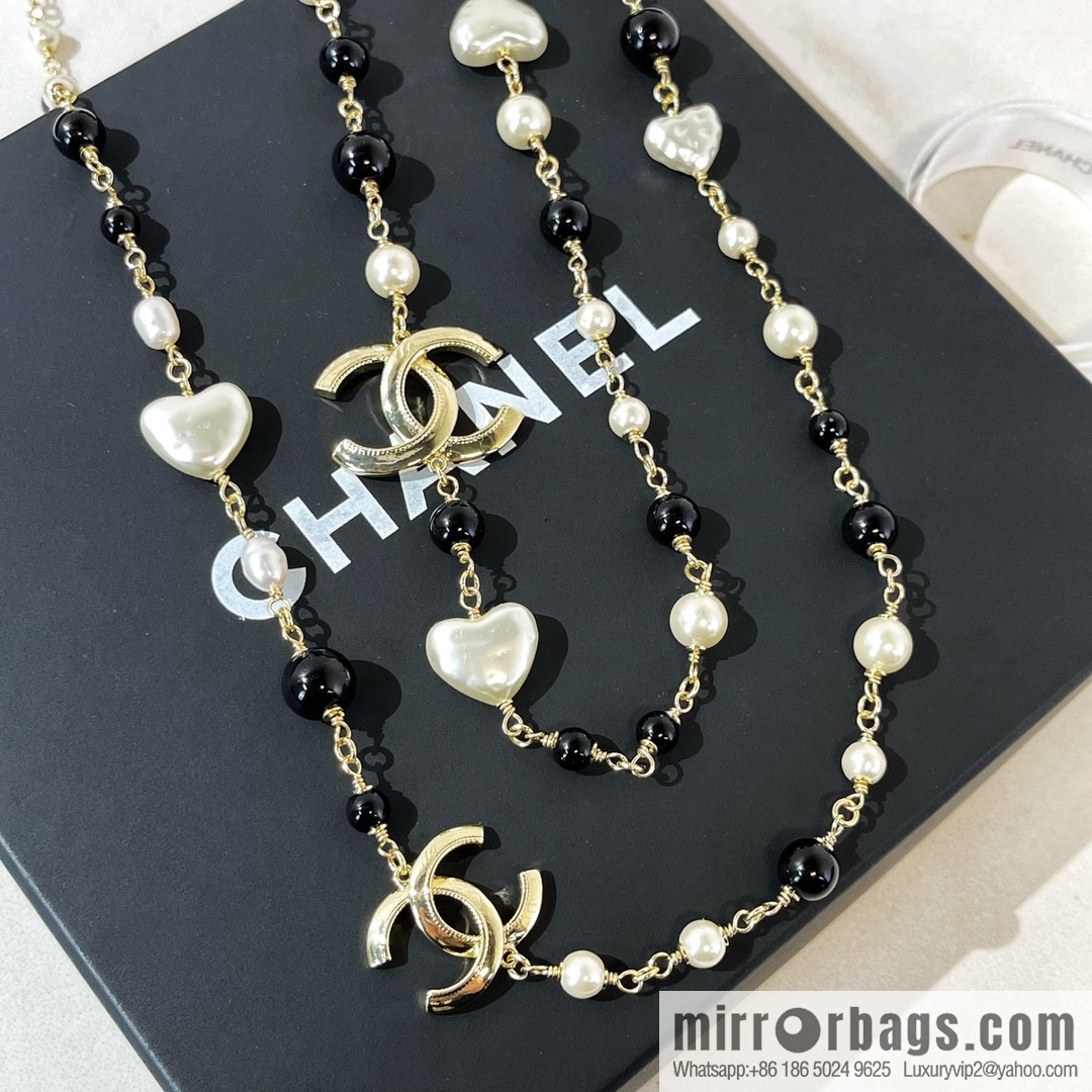 New ☑️ Chanel double c peach heart necklace sweater chain