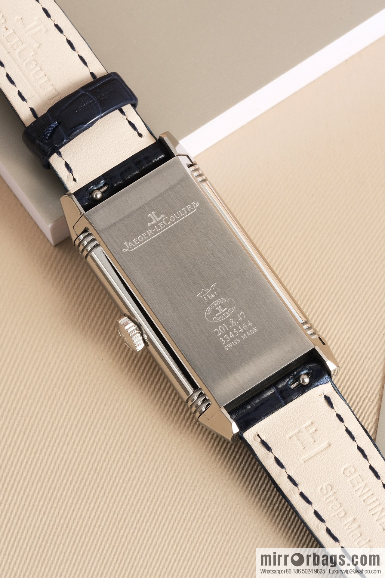 White dial, dark blue strap REF.3288420 Jaeger-LeCoultre red dial, red strap REF.3288560 Princess-style hands watch