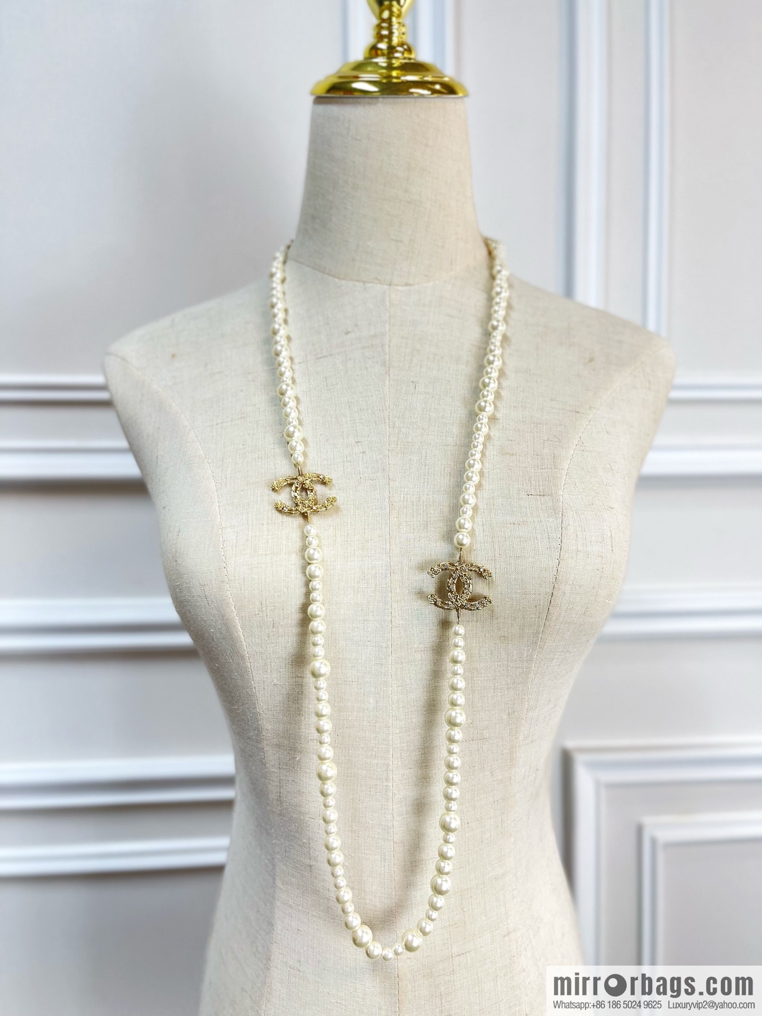 New ☑️ Chanel double c pearl sweater chain necklace