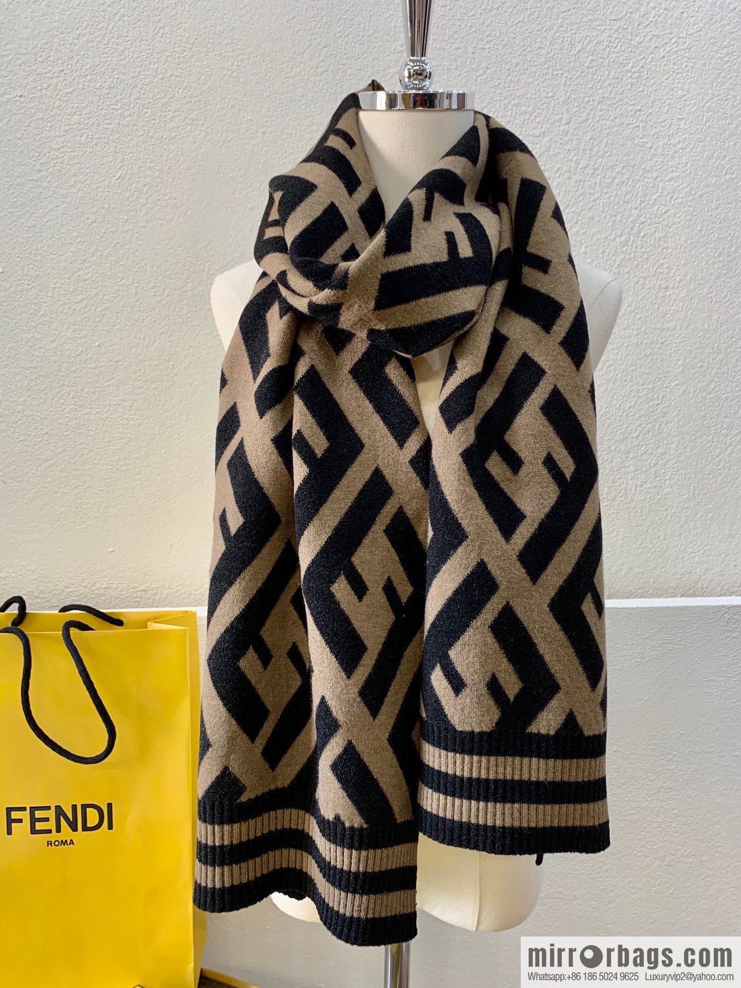 FENDI Fendi FF pattern jacquard woven scarf FXT251