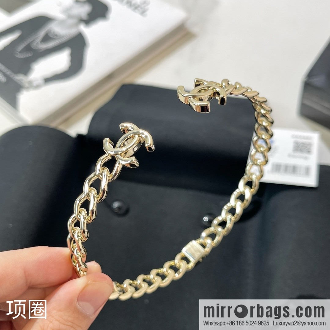 New ☑️ Chanel double c smooth open choker necklace