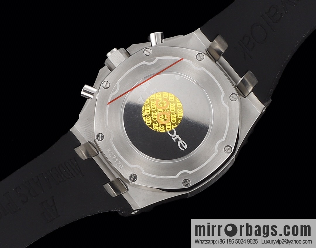 The new AP Audemars Piguet Royal Oak women's multi-function chronograph mechanical watch