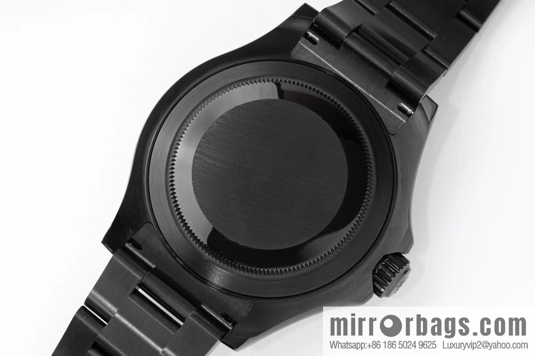 VR Factory, Red Yacht Triple Red This custom product is a reference to Rolex Yacht 1166220 Diamond Carbon (DCL) coated case