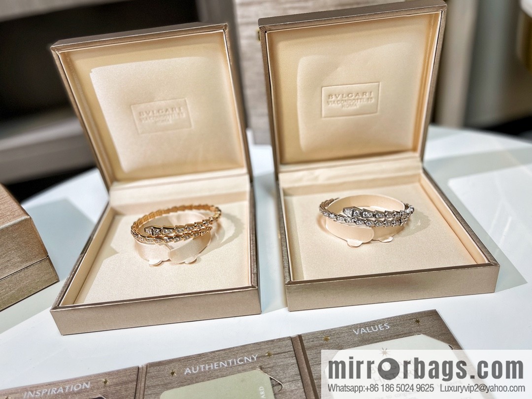 BVLGARI Bulgari Full Diamond Snake Bone Bracelet Bracelet