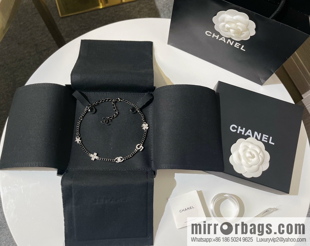 New ☑️ Chanel choker gun black necklace