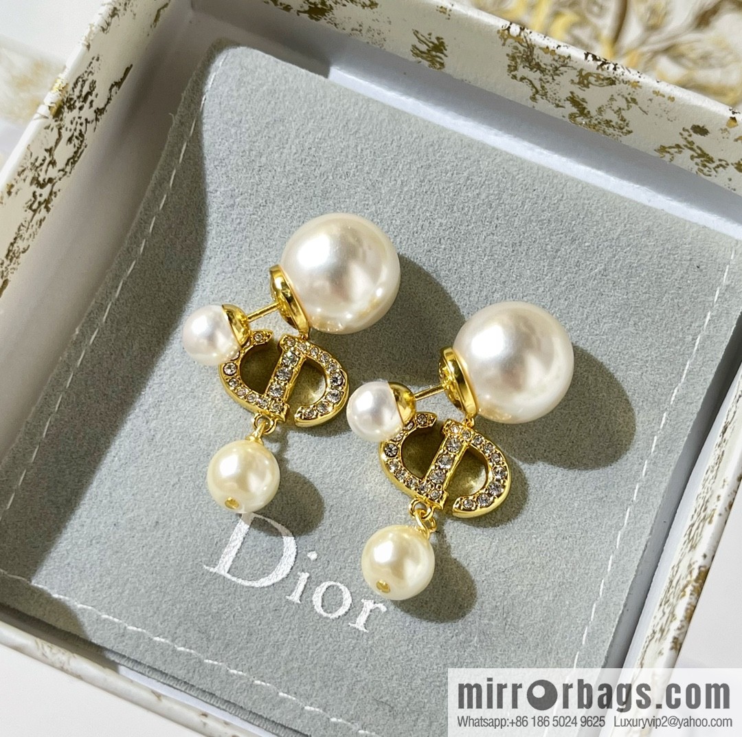 New ☑️ Dior full diamond CD size pearl stud earrings