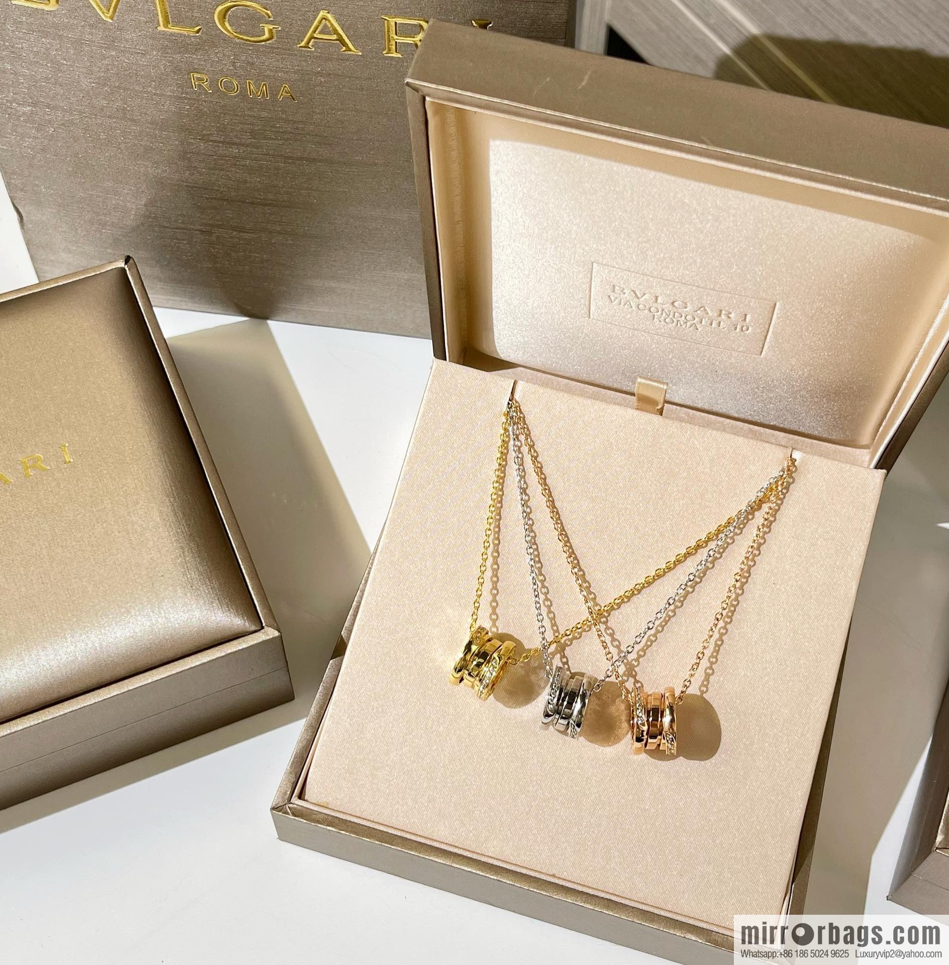 BVLGARI Bulgari B.zero1 spring necklace