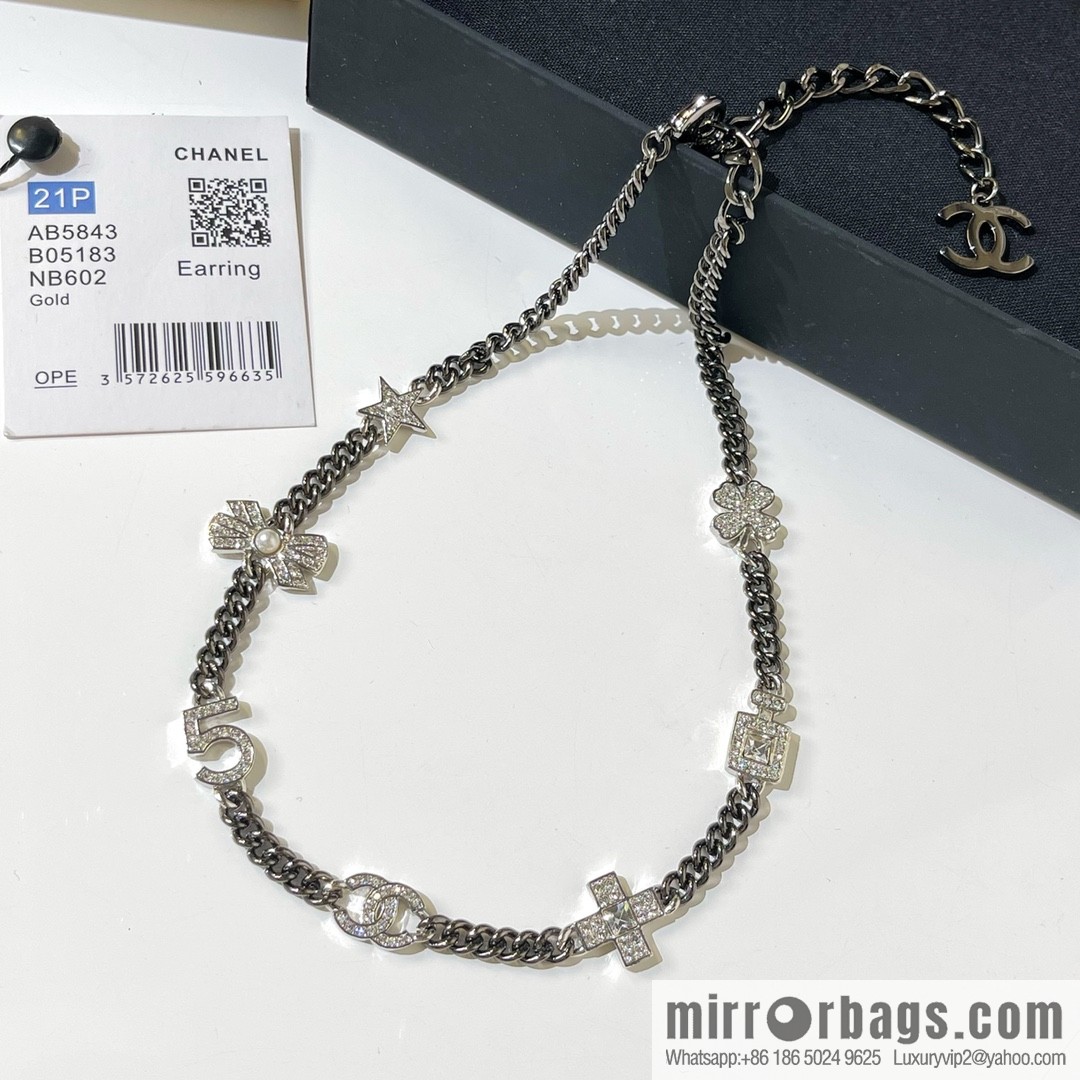 New ☑️ Chanel choker gun black necklace