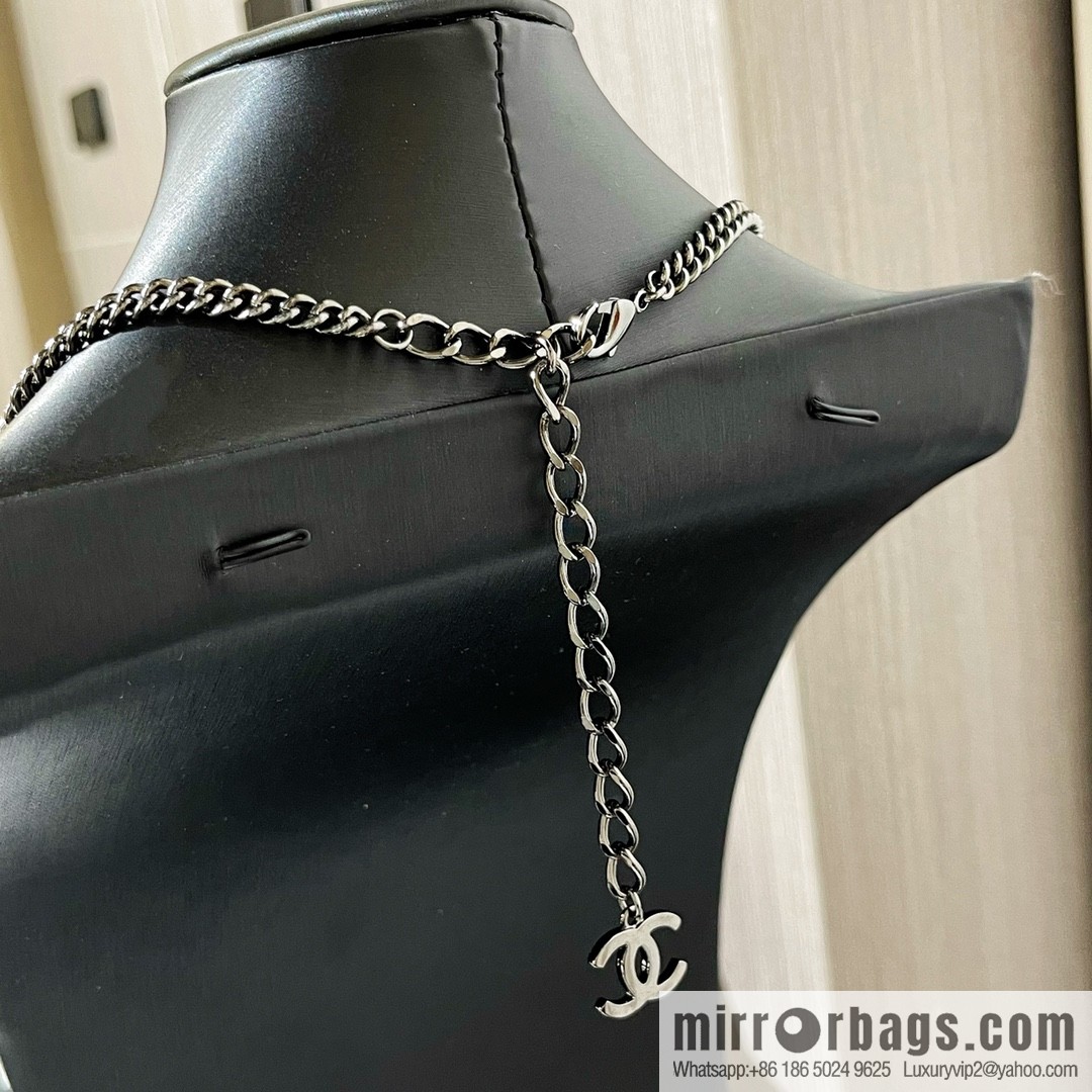 New ☑️ Chanel choker gun black necklace