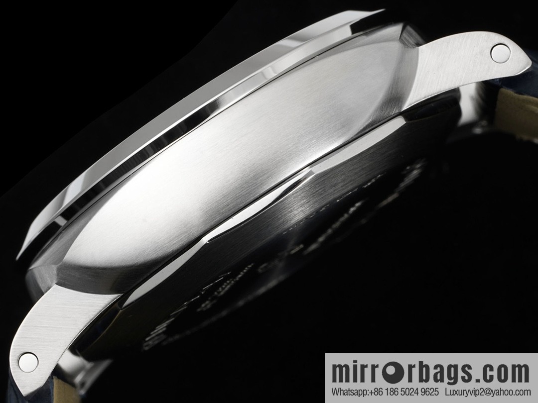 Limited edition PAM1313 exclusive quality. Men's watch with movement 7750