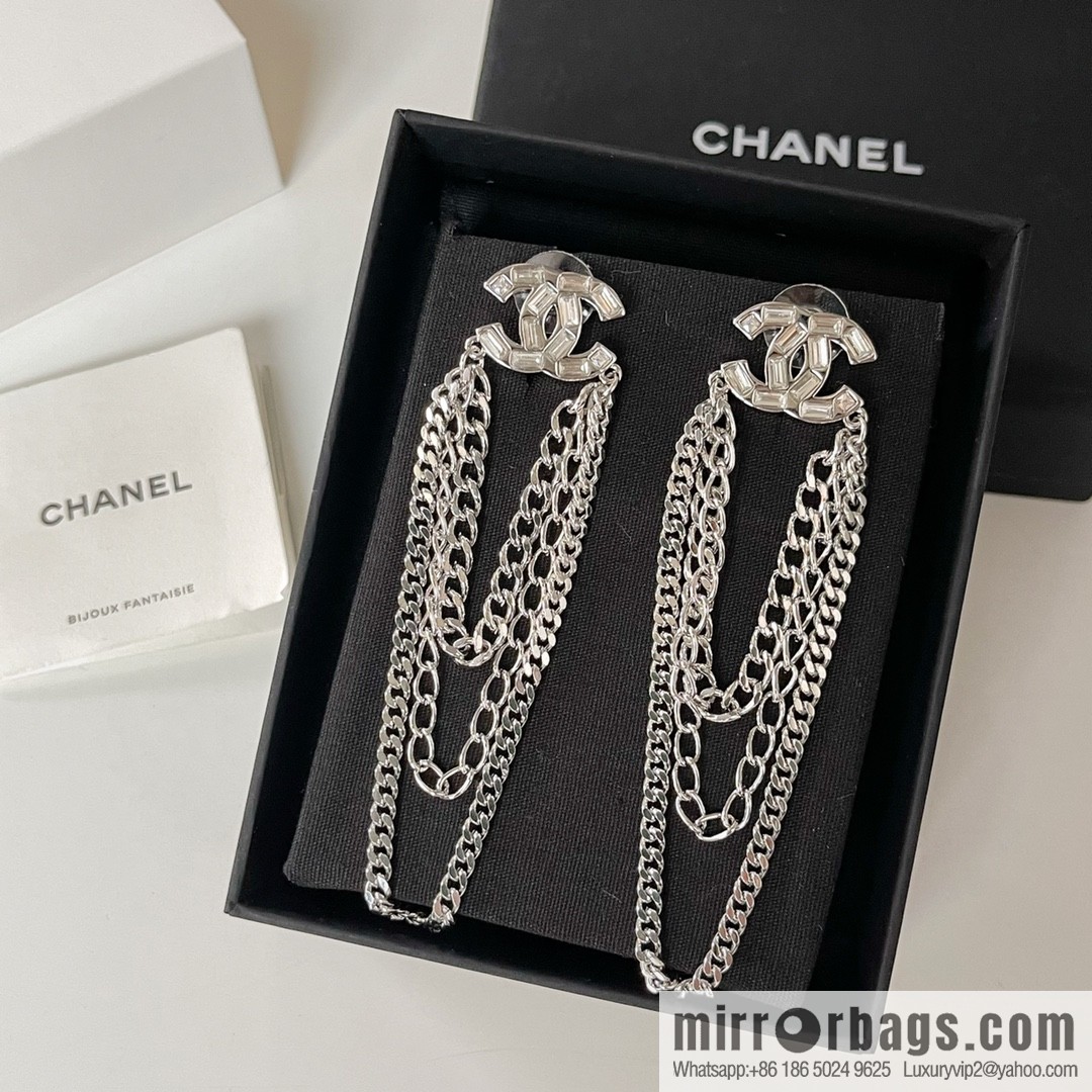 New ☑️ Chanel double c square diamond tassel earrings