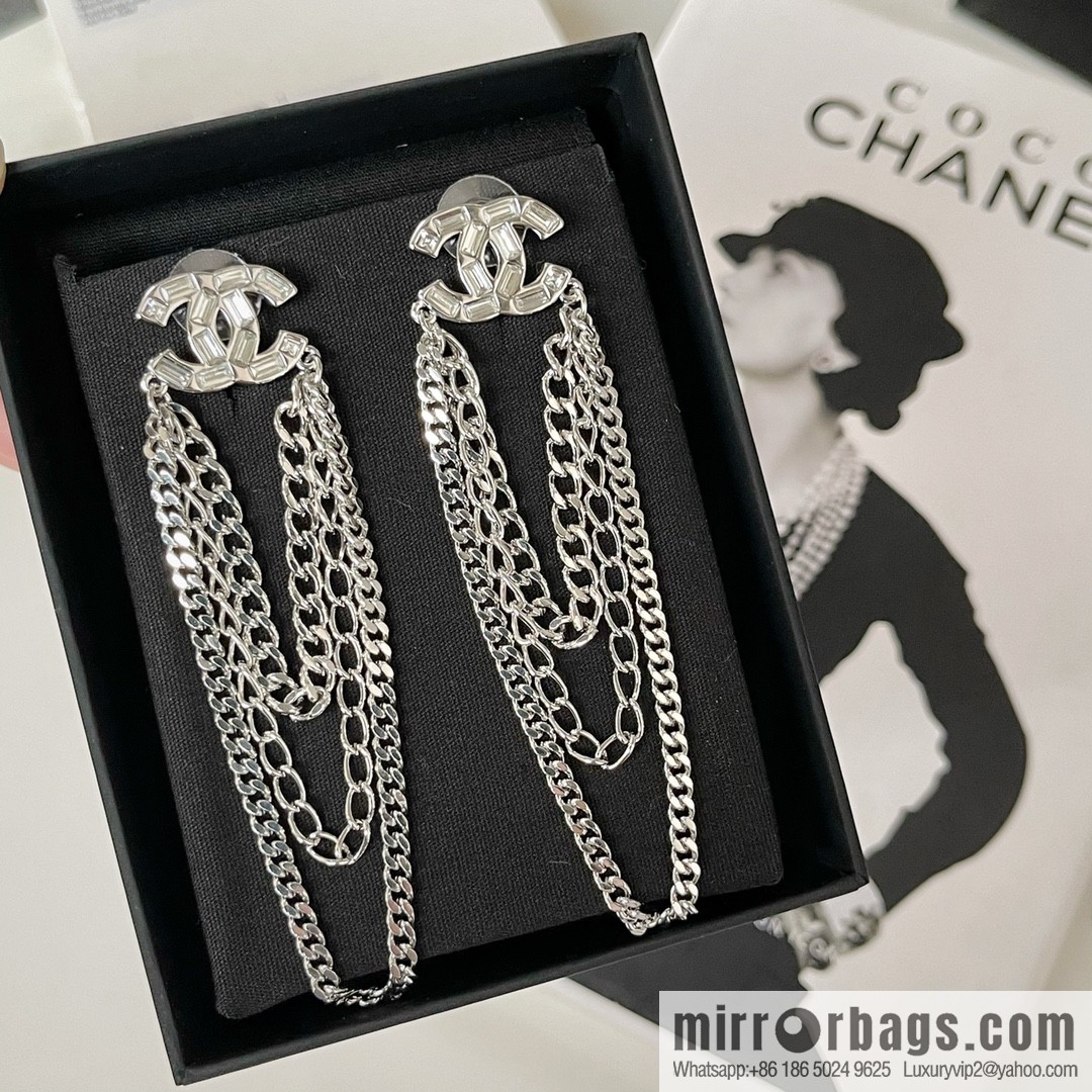 New ☑️ Chanel double c square diamond tassel earrings