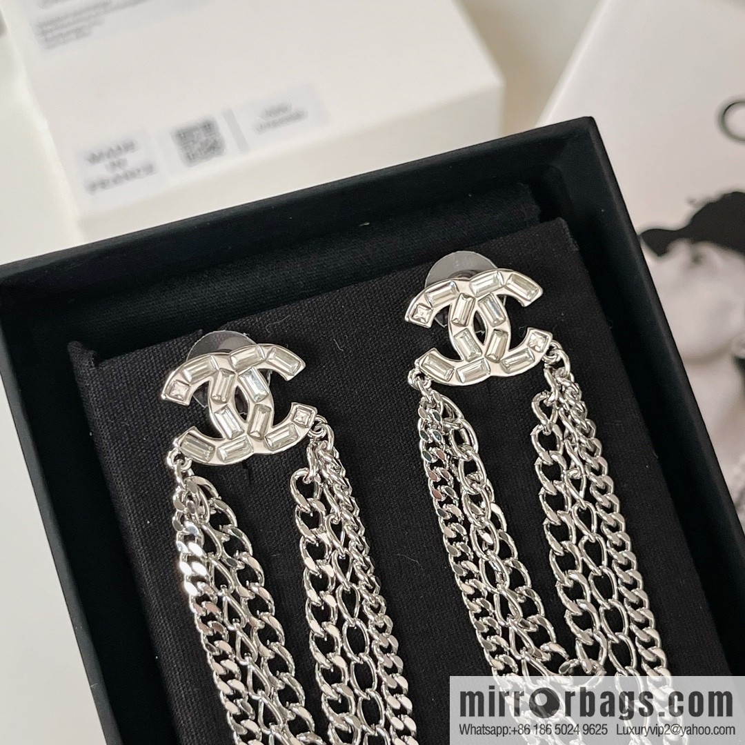 New ☑️ Chanel double c square diamond tassel earrings