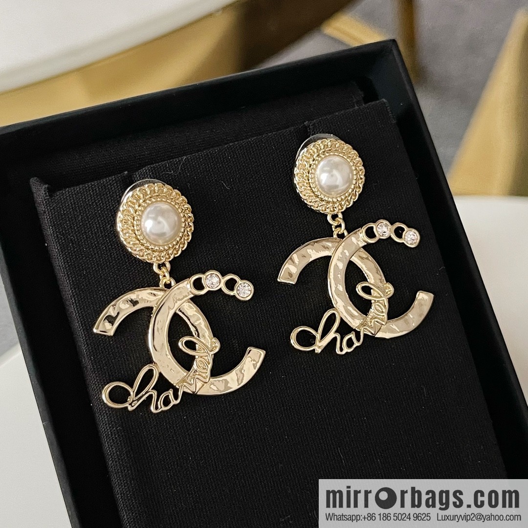 New ☑️ Chanel double c letter pearl stud earrings