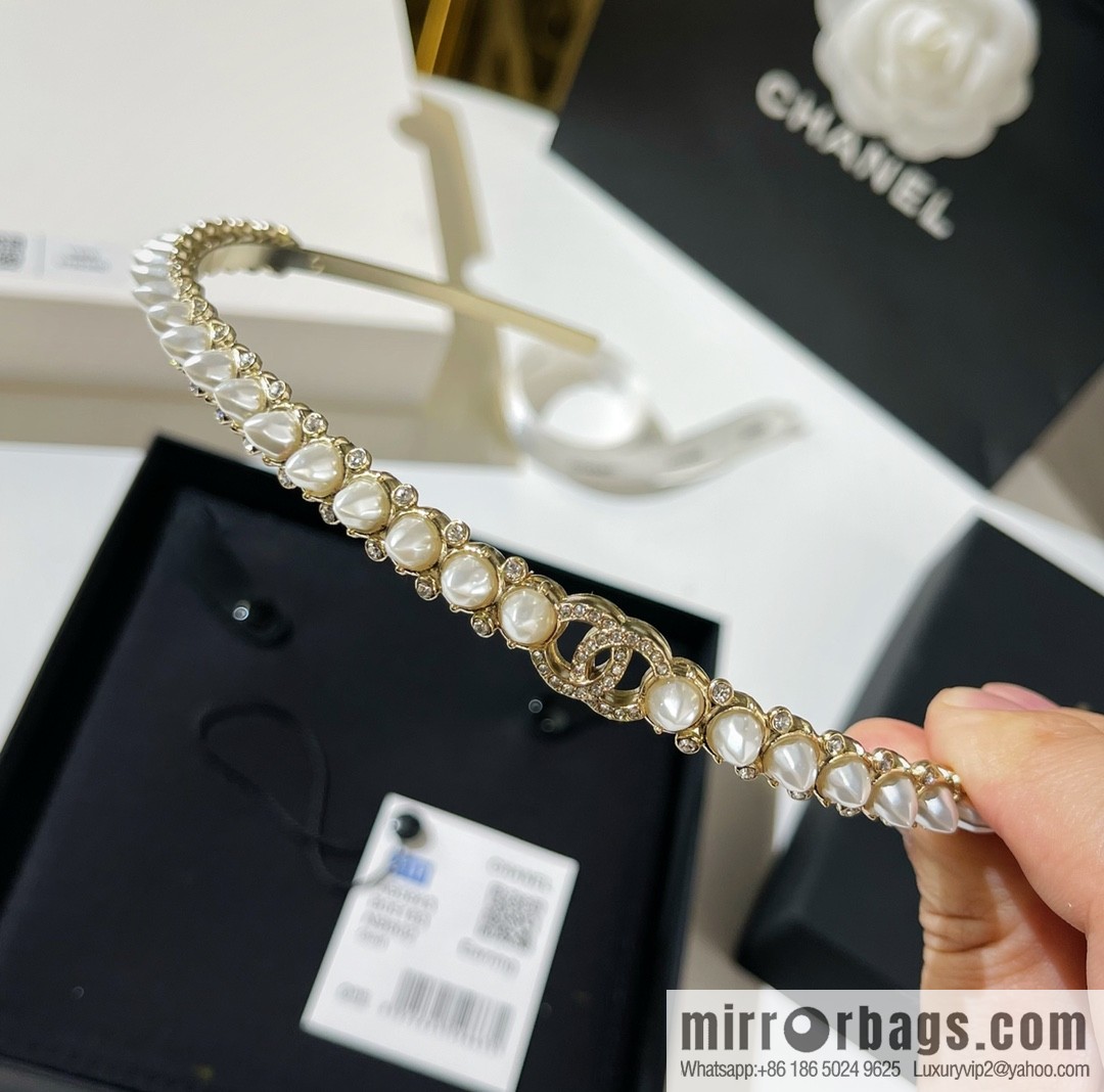 New ☑️ Chanel double c white nail pearl headband