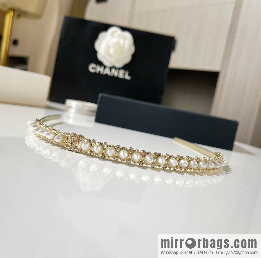 New ☑️ Chanel double c white nail pearl headband