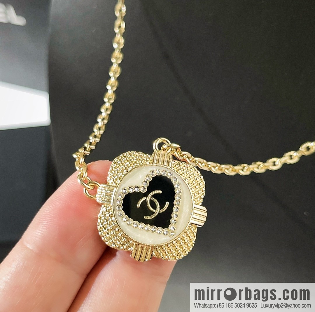 2021 new Chanel square spade heart double c necklace