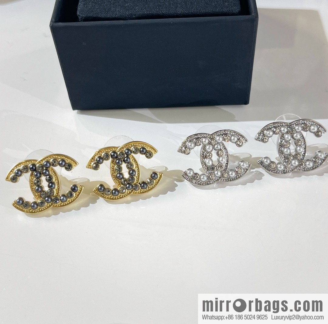 New ☑️ Chanel double c pearl stud earrings