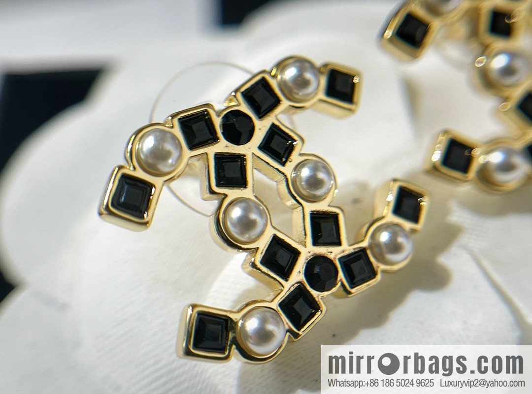New ☑️ Chanel double c black diamond stud earrings