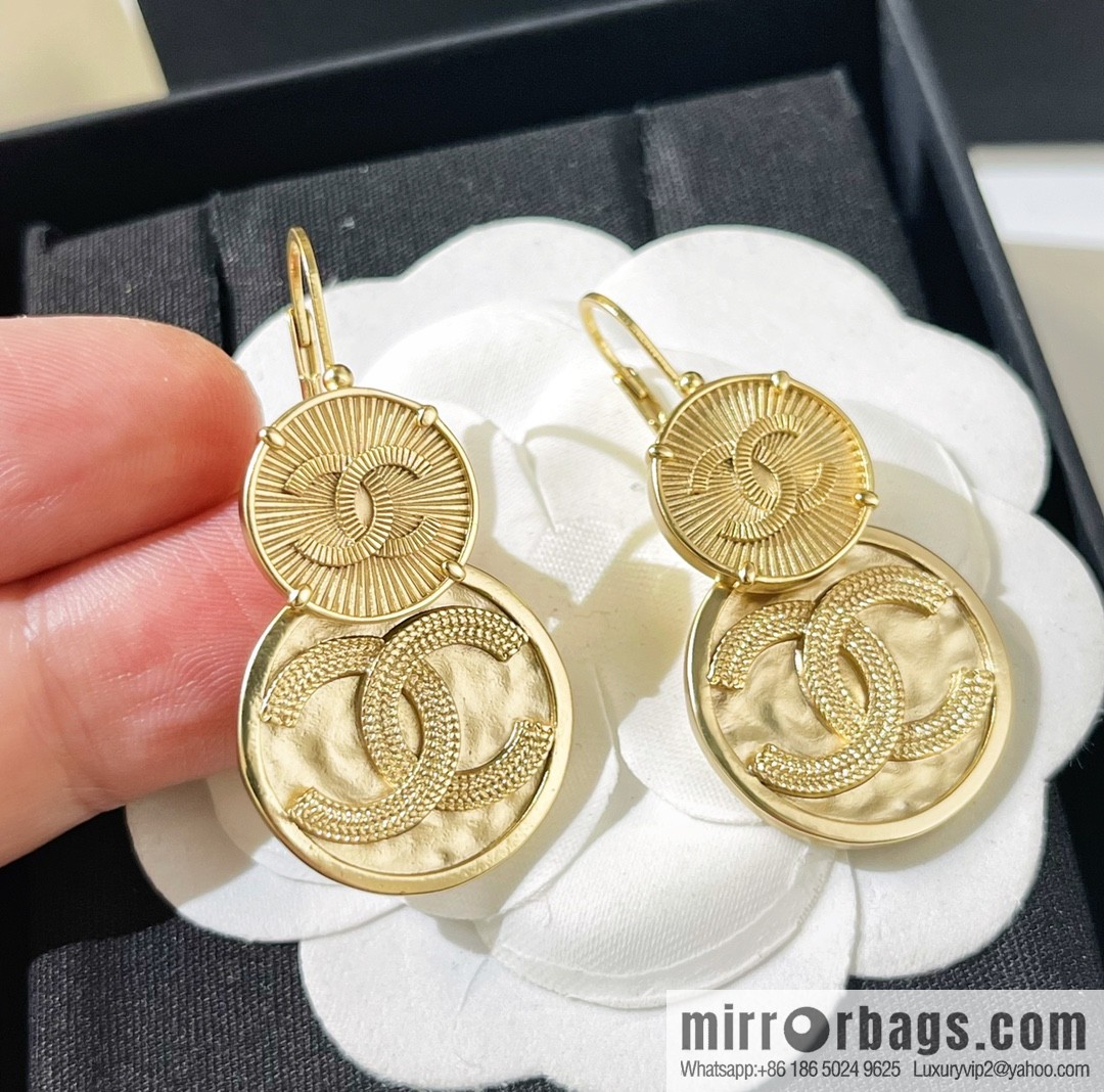 New ☑️ Chanel double c ancient round gold coin stud earrings
