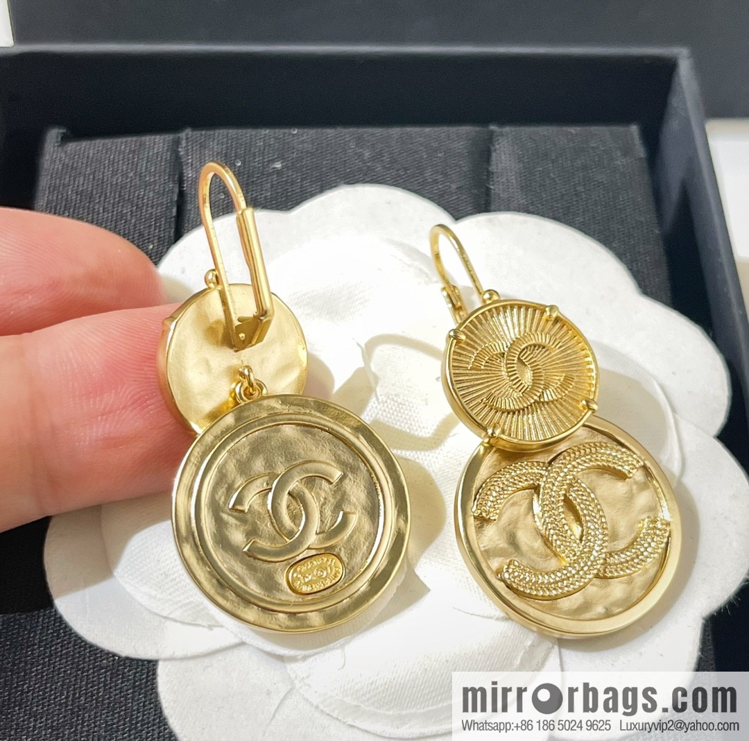 New ☑️ Chanel double c ancient round gold coin stud earrings