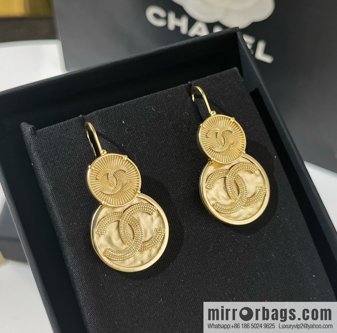 New ☑️ Chanel double c ancient round gold coin stud earrings