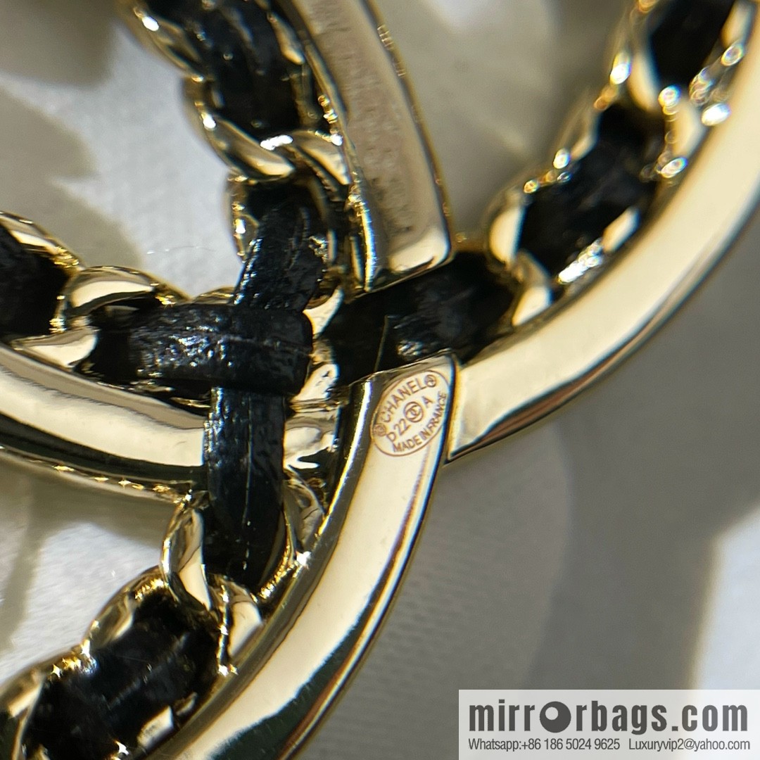 New ☑️ Chanel double c black leather rope brooch