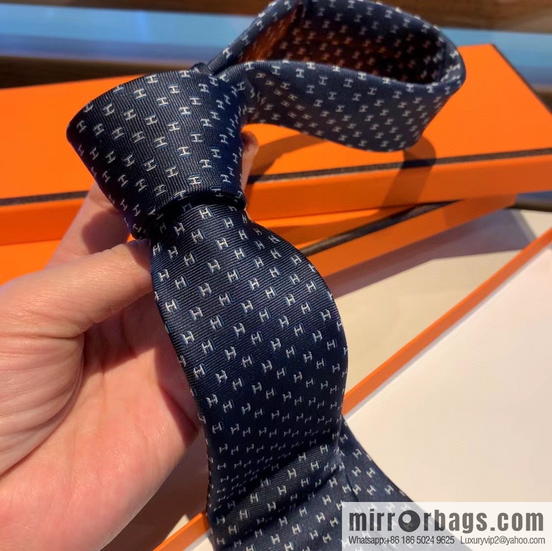Hermes H letter men's new tie series
