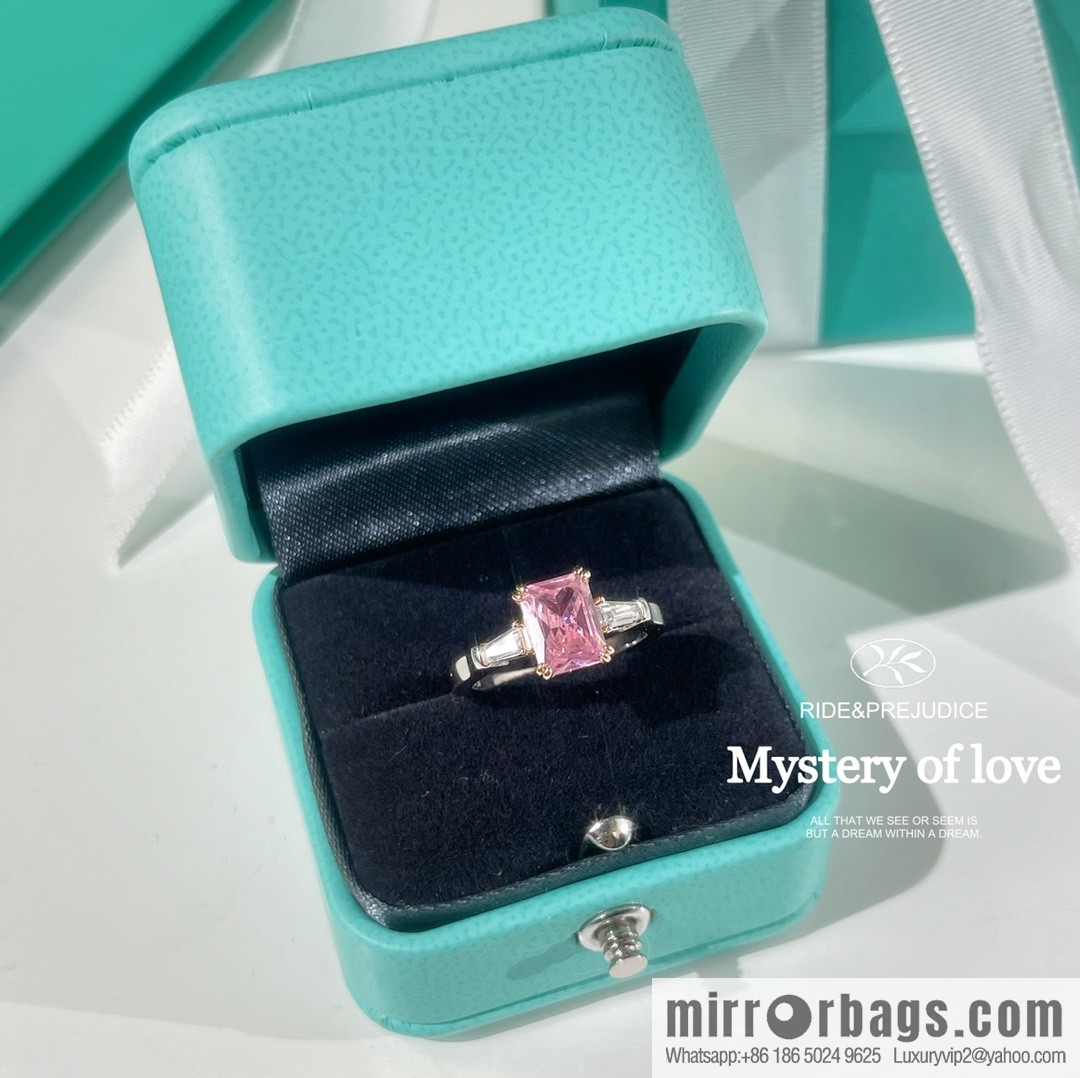 New ☑️ TIFFANY & Co. Tiffany & Co. Square pink diamond ring