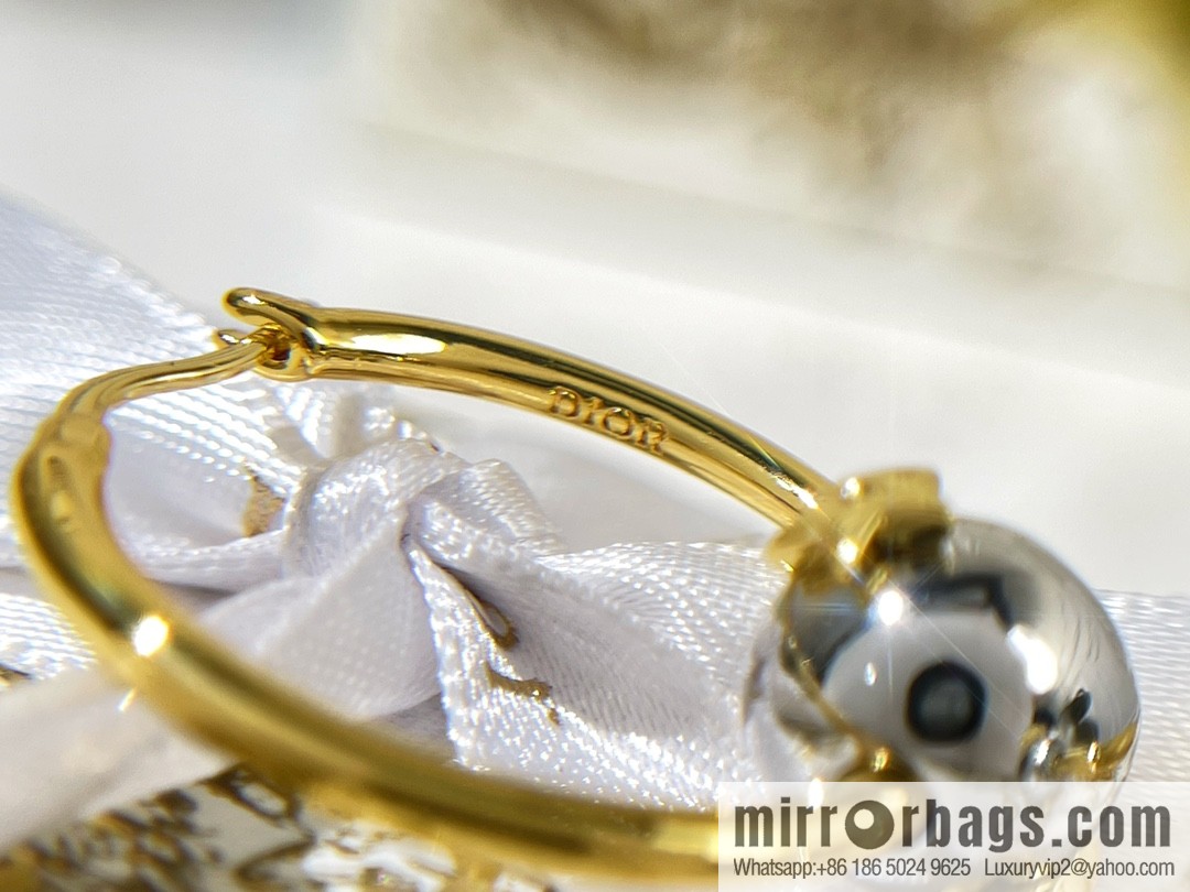 New ☑️ Dior gold CD pearl earrings