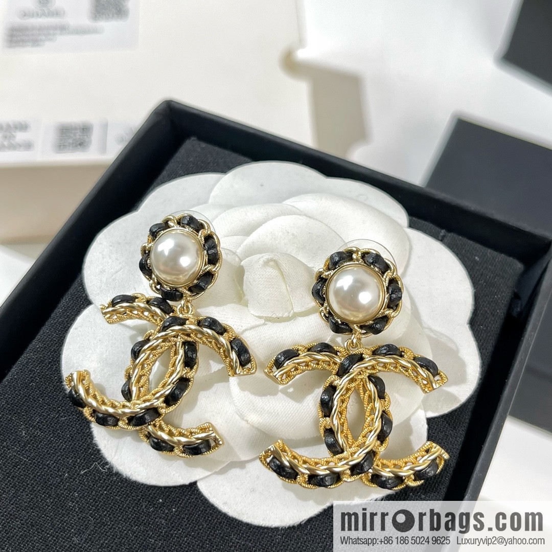 New ☑️ Chanel double c black leather rope stud earrings