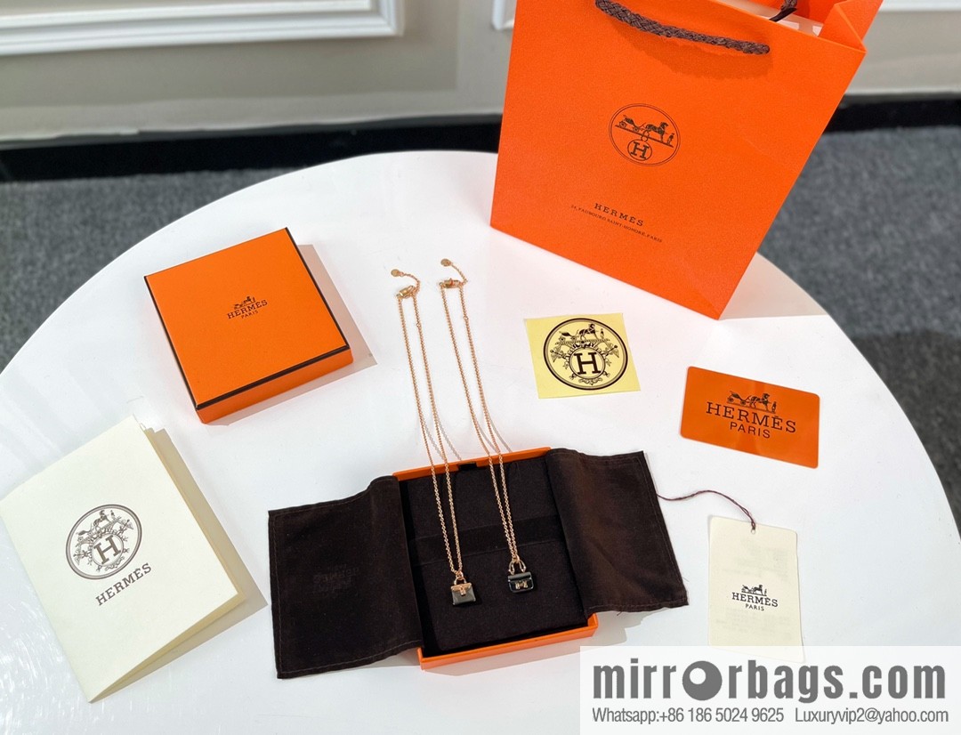 New ☑️ Hermès HERMES black necklace