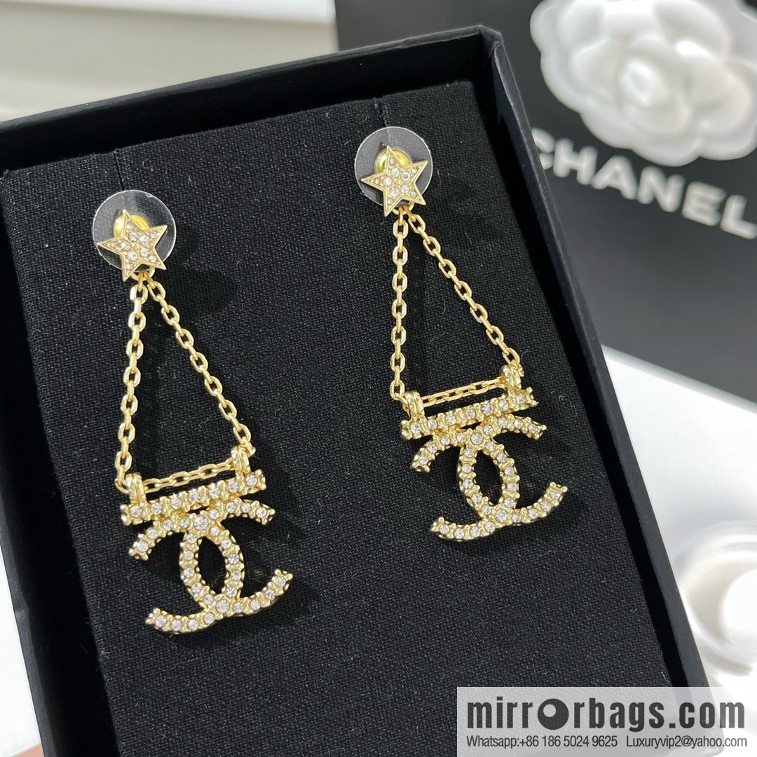 New ☑️ Chanel gold double c stars, stud earrings
