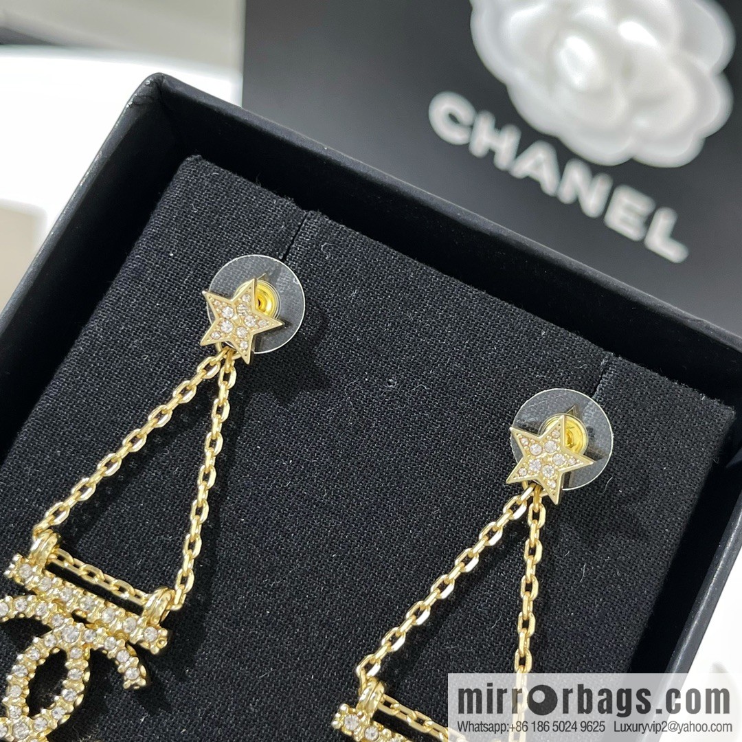 New ☑️ Chanel gold double c stars, stud earrings