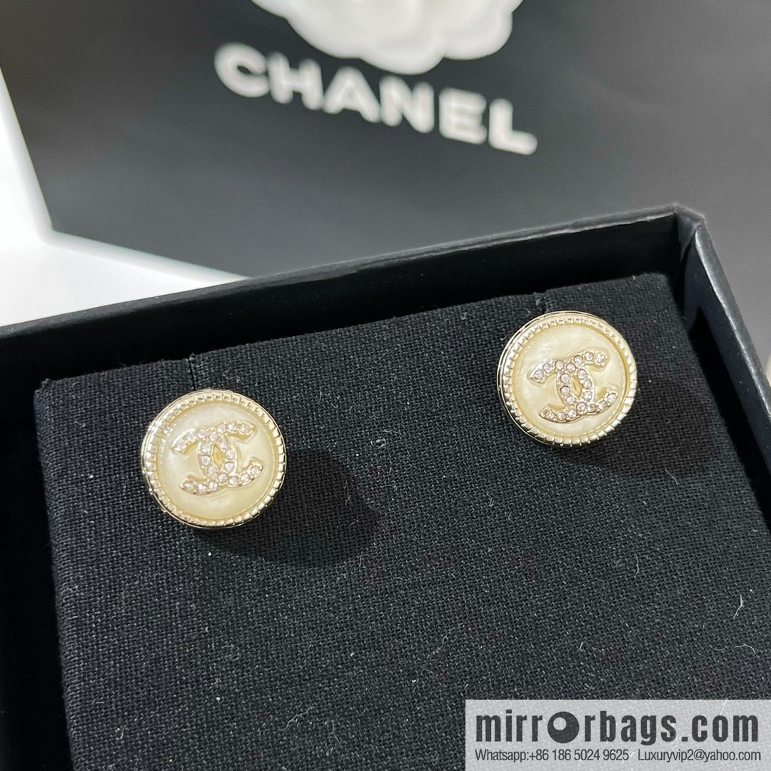 New ☑️ Chanel double c full diamond, black and white beads, stud earrings